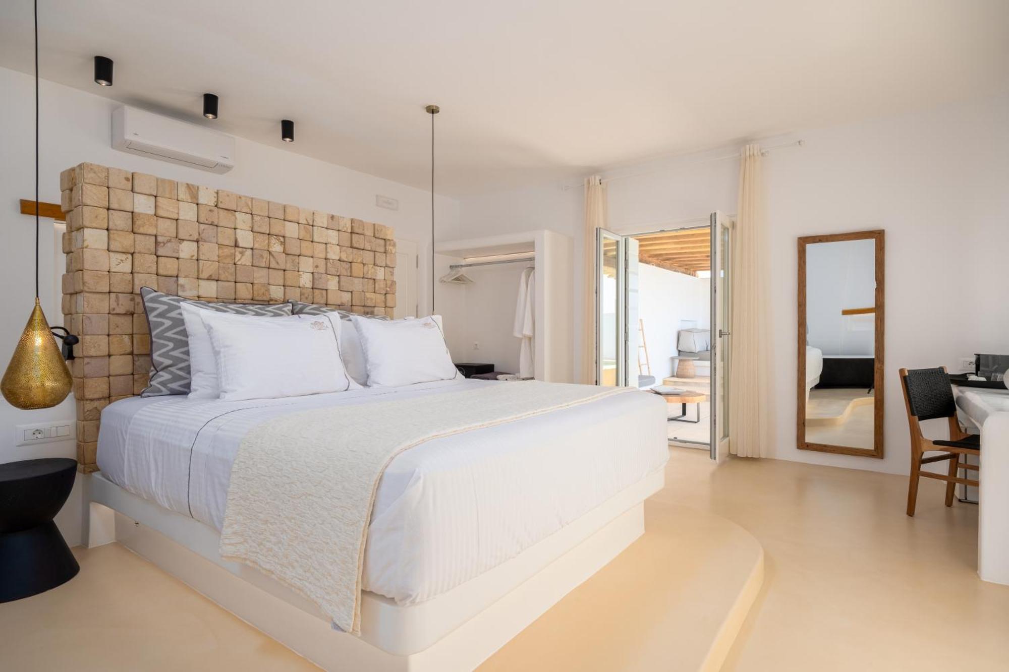 Utopia Suites By Anna Platanou Света Ирина Парос Екстериор снимка